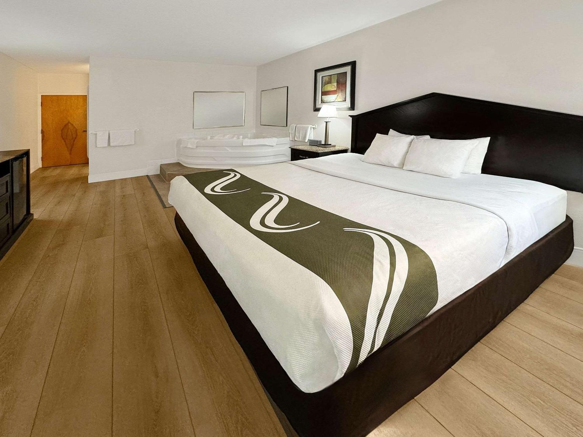 Quality Wayne Hotel Fort Wayne