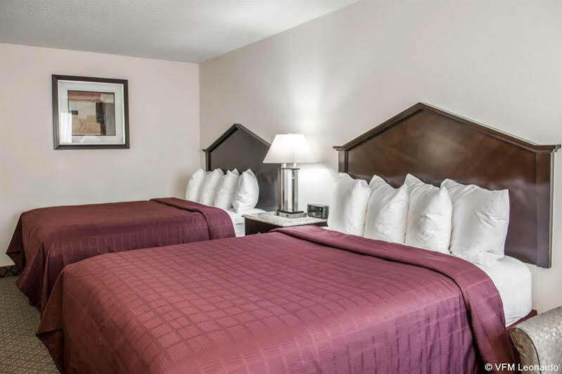 Quality Wayne Hotel Fort Wayne